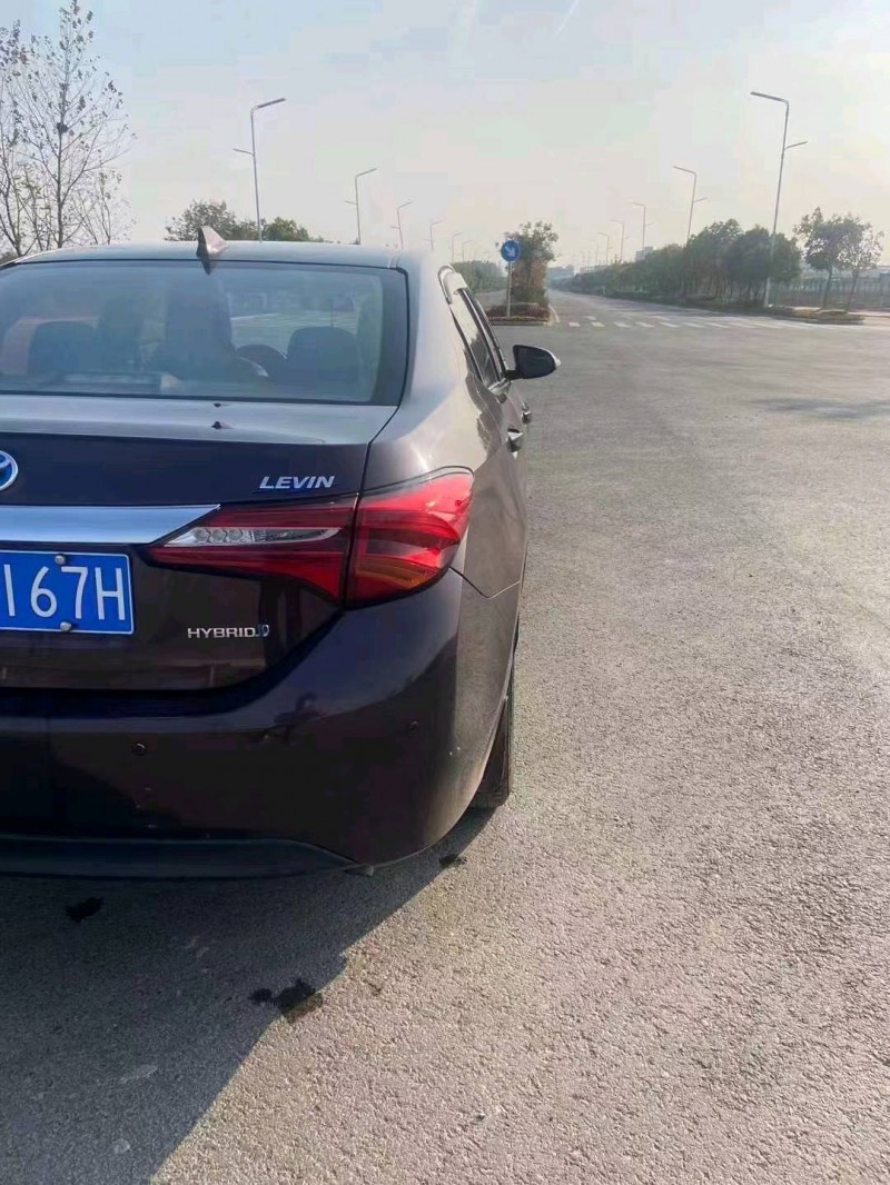 淮南18年丰田雷凌5