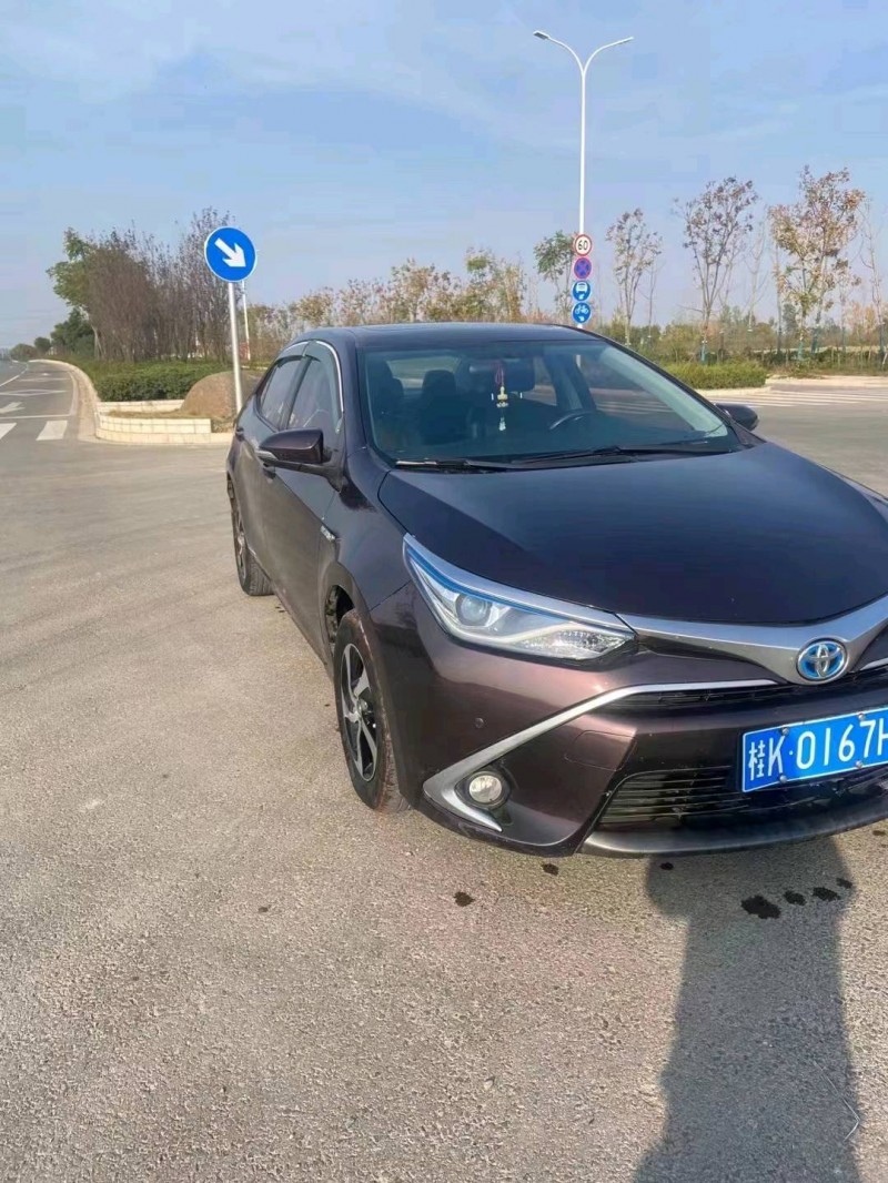 淮南18年丰田雷凌9