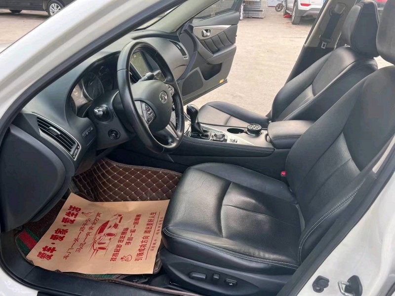 徐州16年英菲尼迪Q503