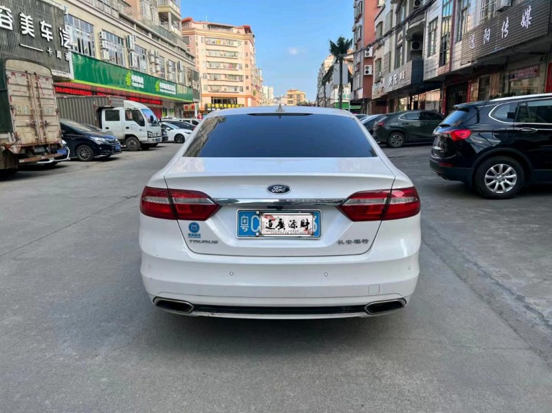 北京17年福特金牛座5