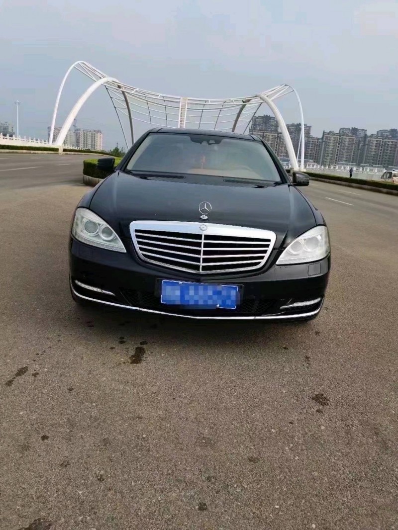 枣庄10年奔驰S8