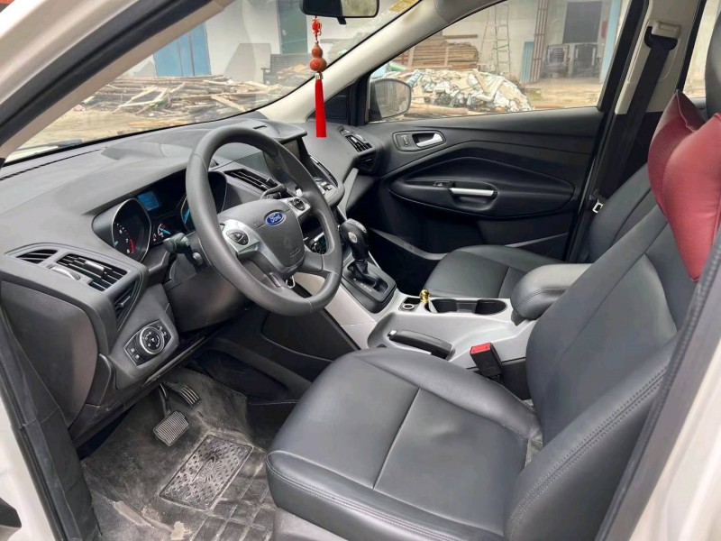 北京15年福特翼虎5