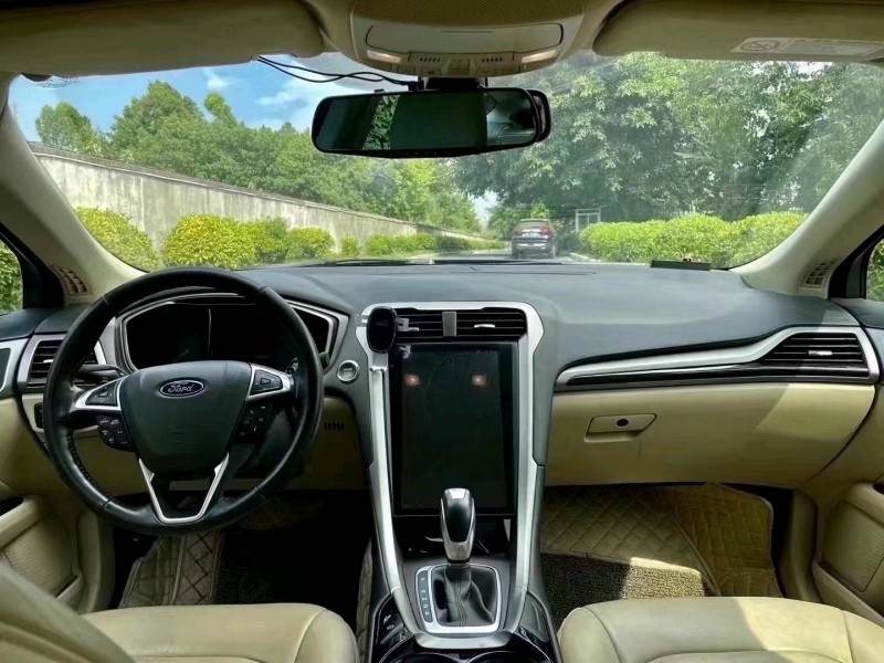 广州14年福特蒙迪欧8