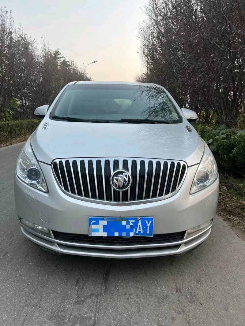 东营12年别克GL89