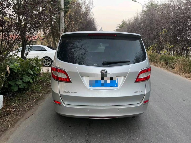 东营12年别克GL81