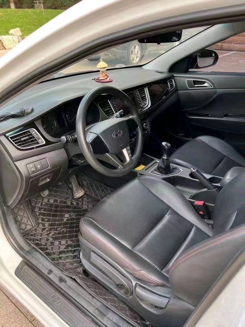 北京16年现代名图5