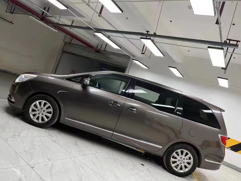 成都11年别克GL83