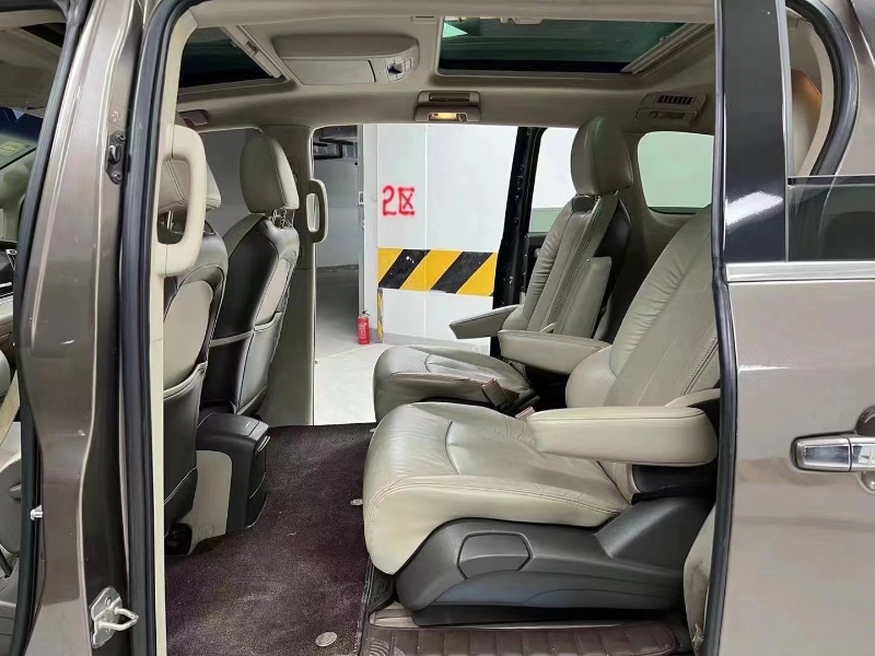 成都11年别克GL87