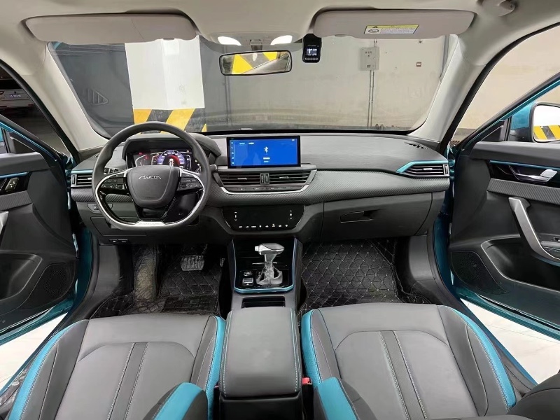 成都21年东风奕炫1