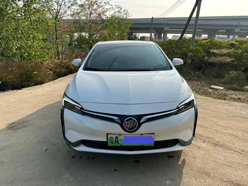 珠海22年别克微蓝8