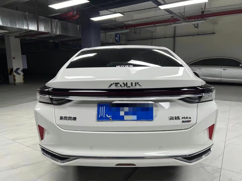 成都22年东风奕炫3