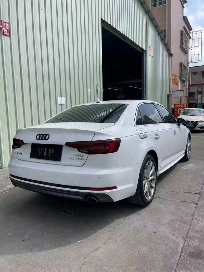 珠海18年奧迪A4L6