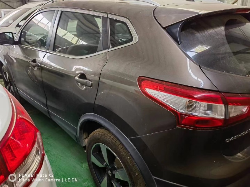 东营19年日产逍客3