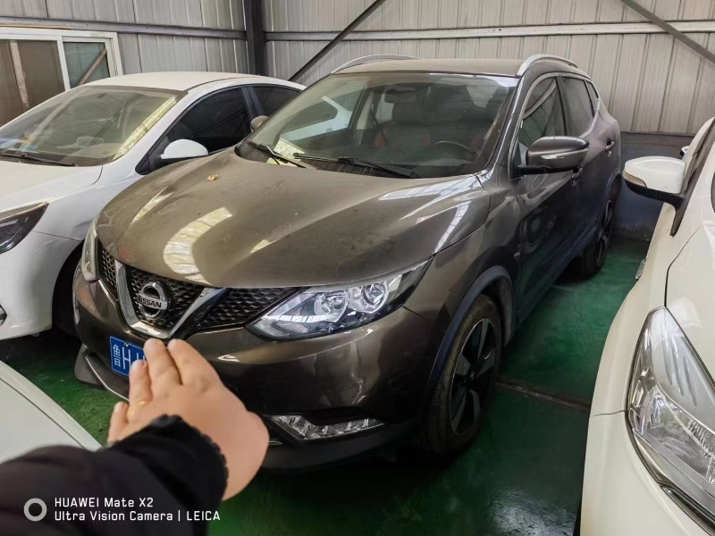 东营19年日产逍客1