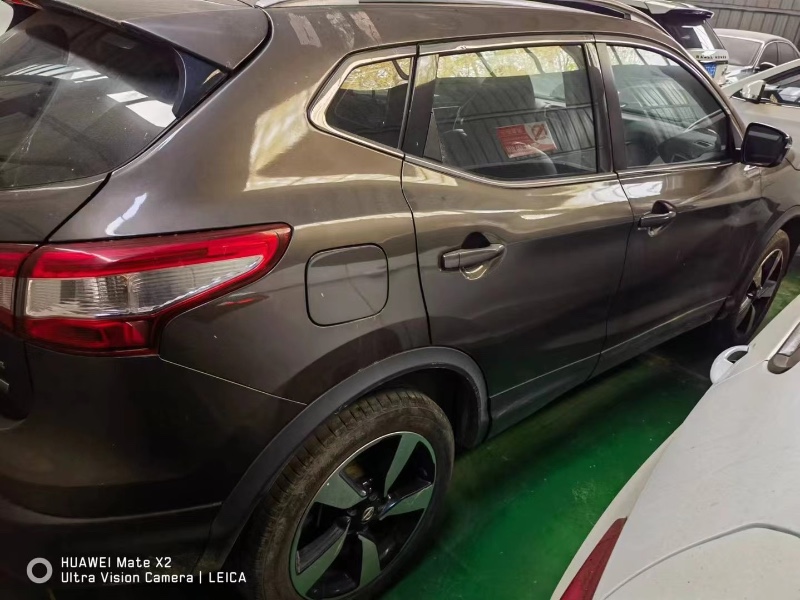 东营19年日产逍客4