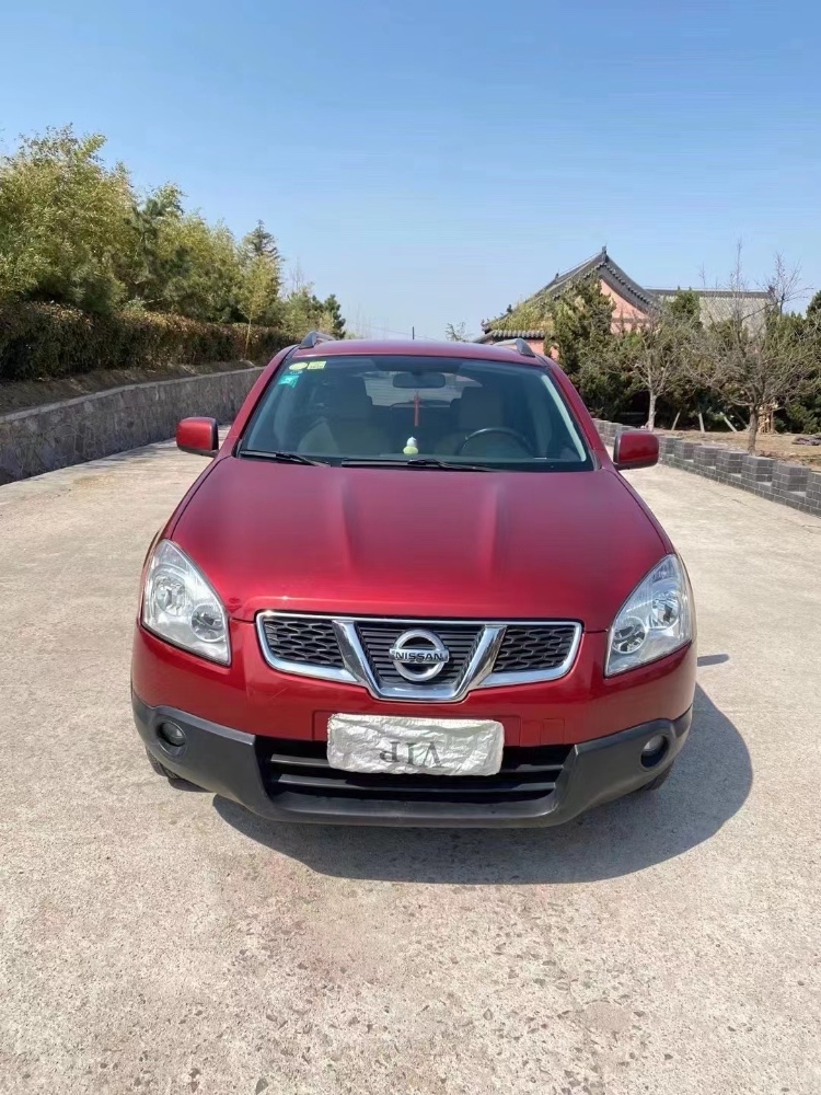 青岛13年日产逍客9