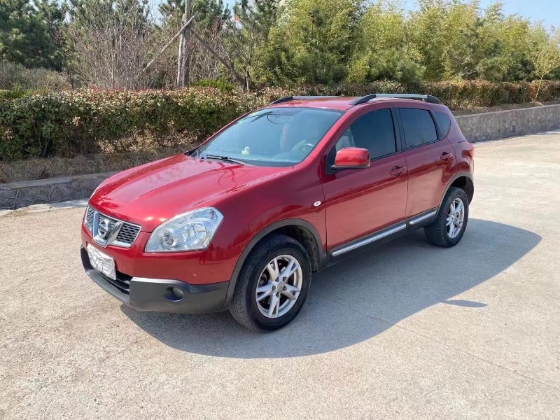 青岛13年日产逍客7