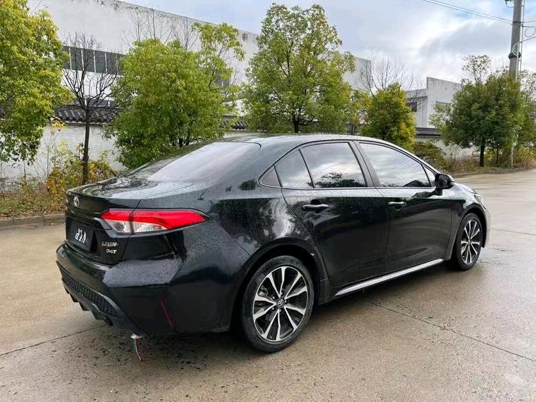 盐城20年丰田雷凌8