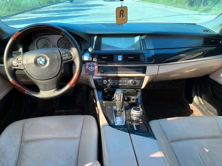 盐城11年宝马5系7