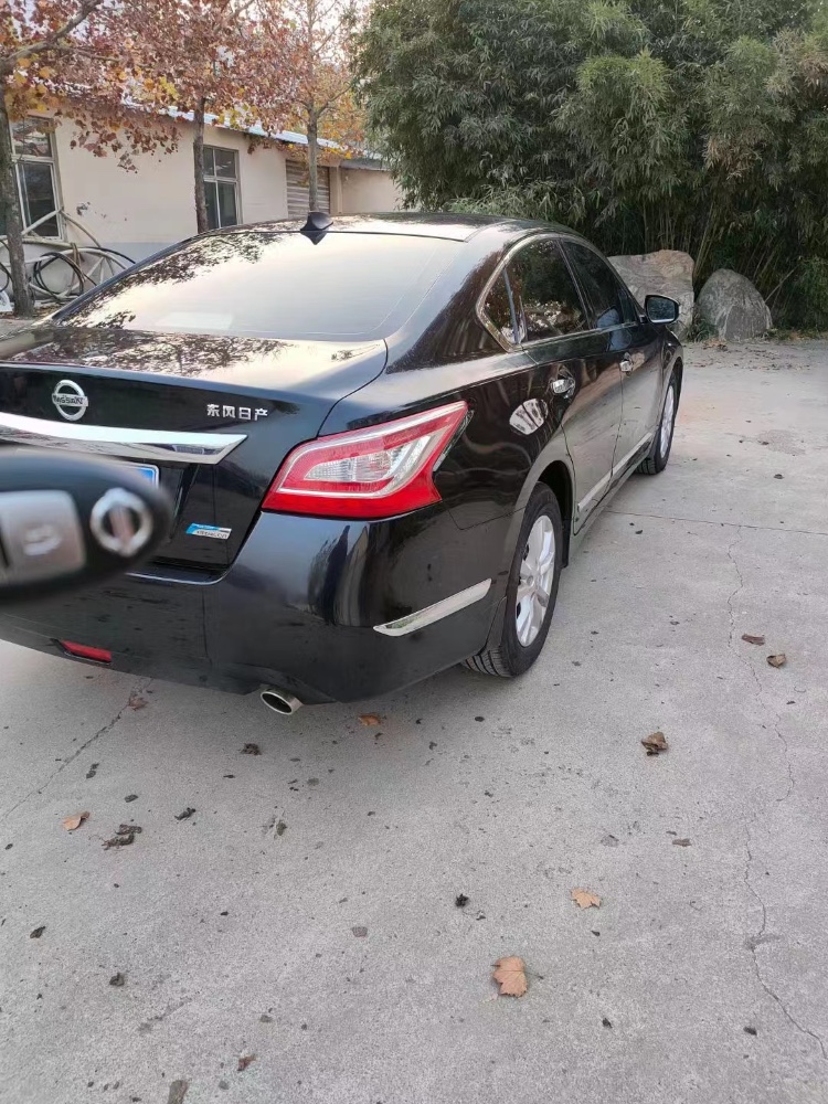 枣庄16年日产天籁3