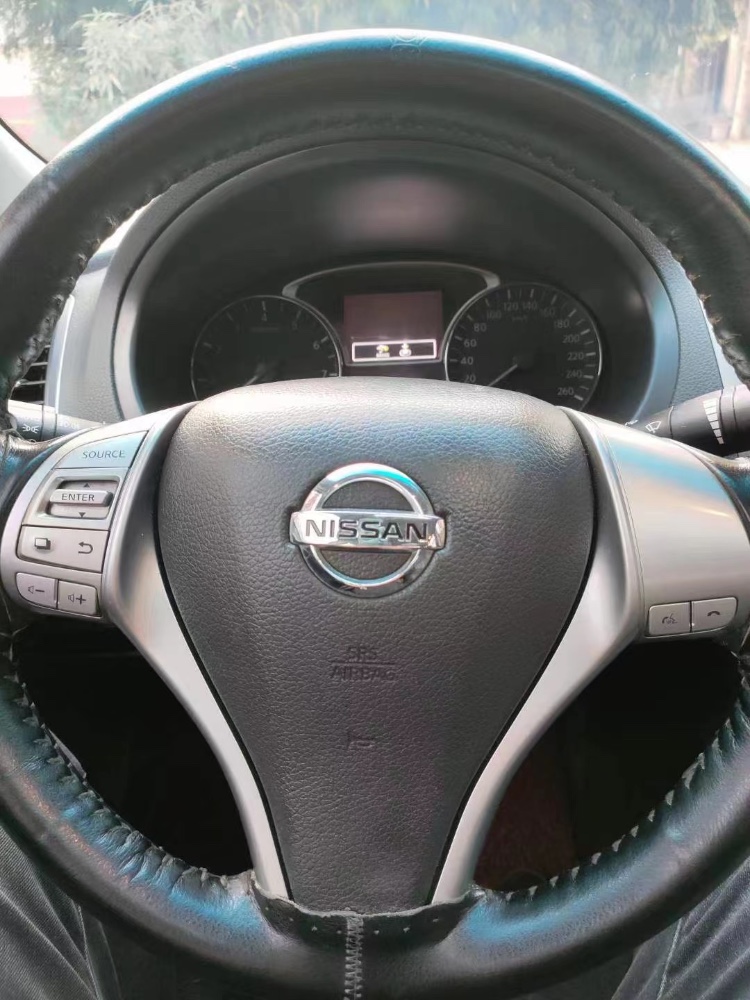 枣庄16年日产天籁1