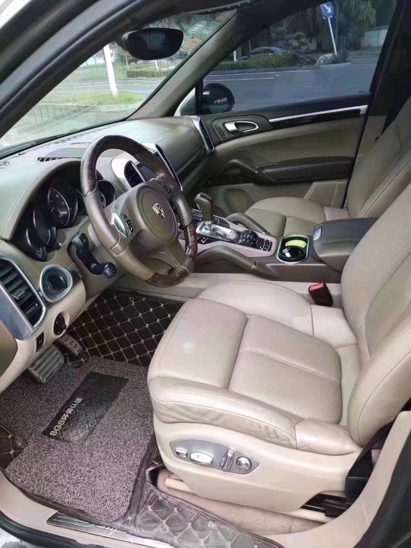 廊坊12年保时捷卡宴7