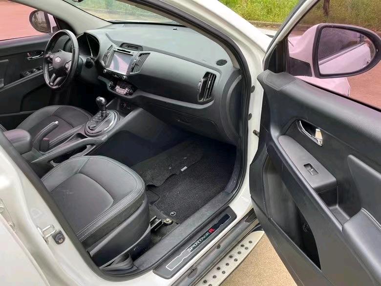 盐城14年起亚智跑7