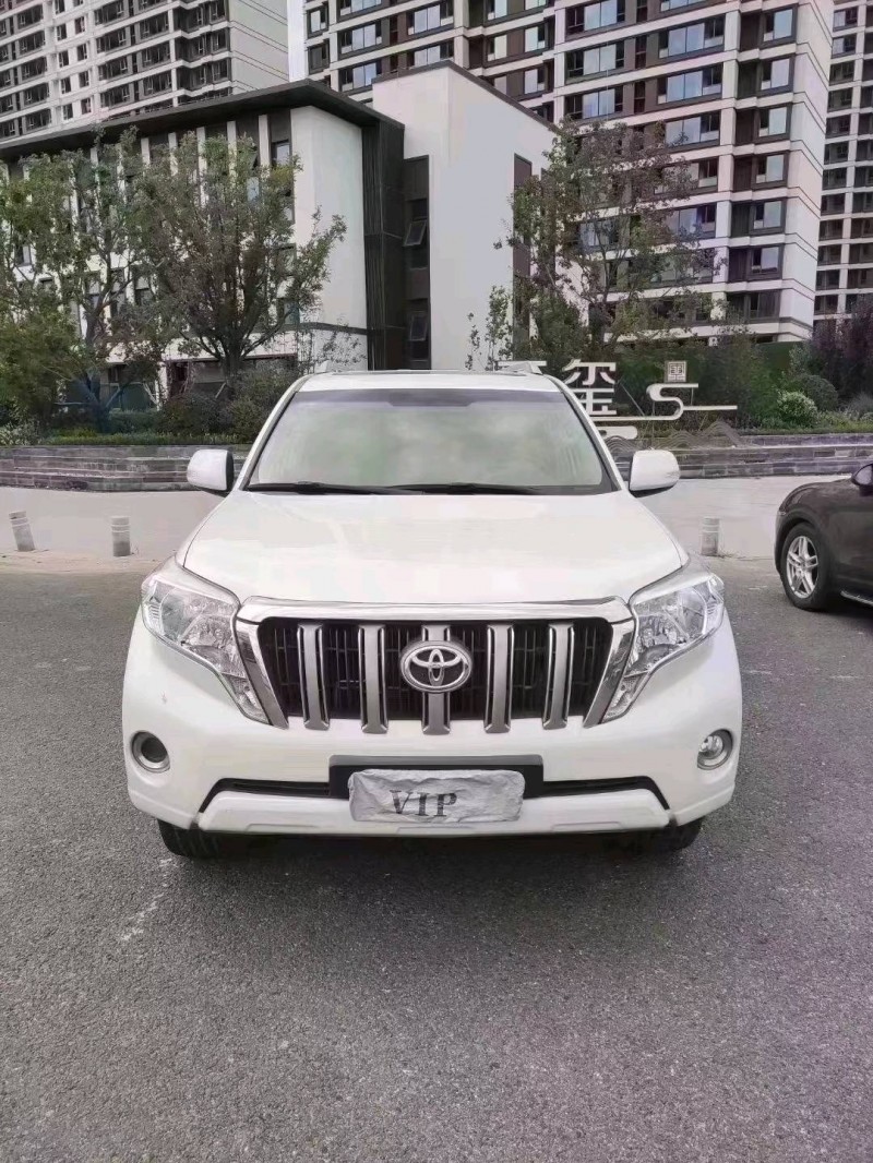 廊坊17年丰田普拉多1