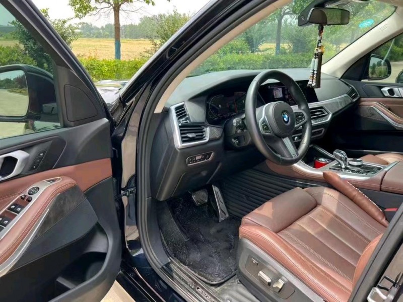 苏州19年宝马X54