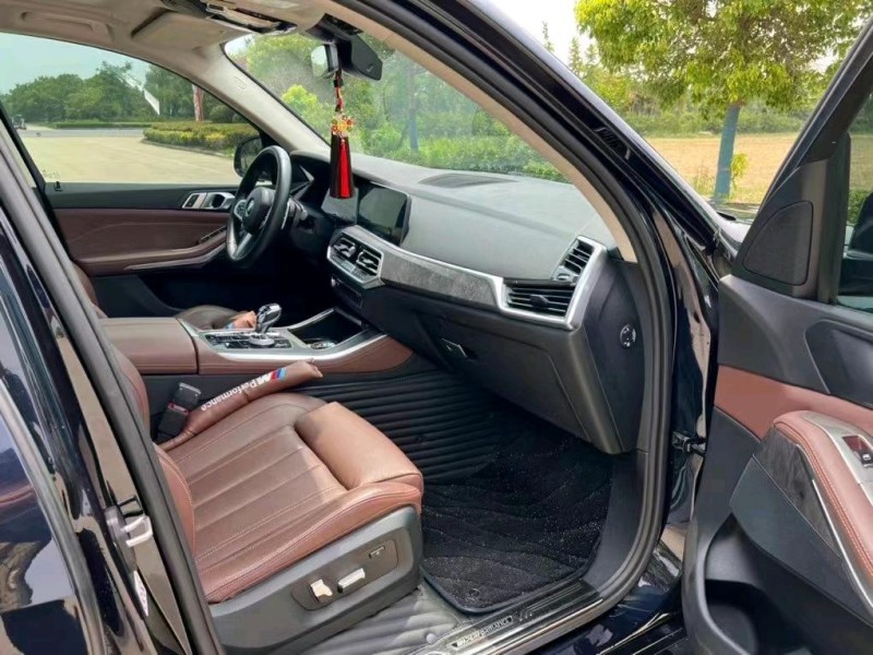 苏州19年宝马X58