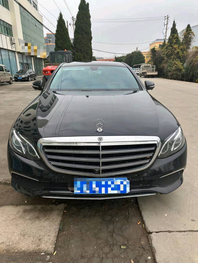 枣庄18年奔驰E8