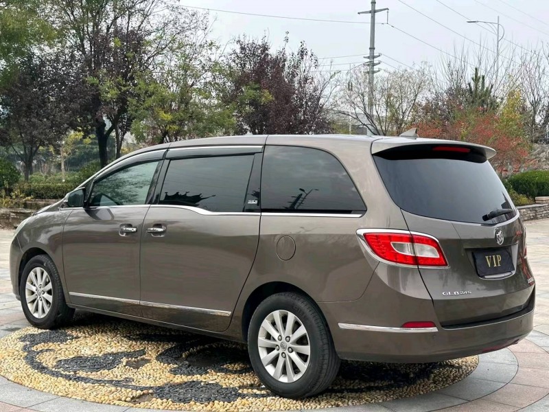 青岛13年别克GL83