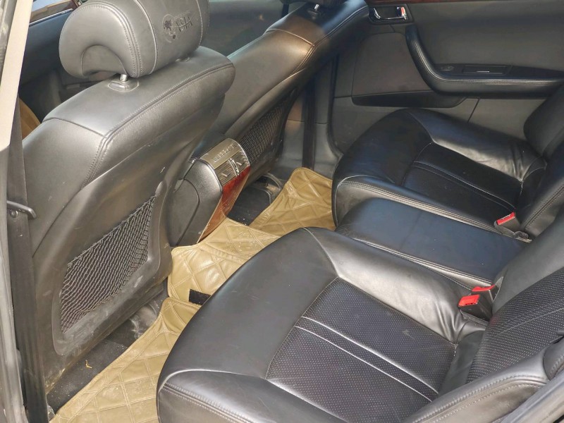 东营13年别克林荫大道3