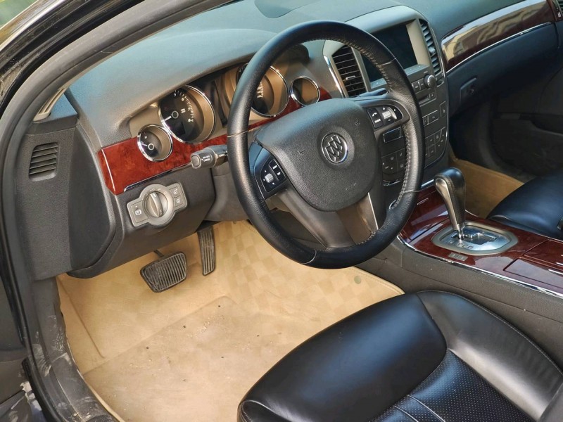 东营13年别克林荫大道8