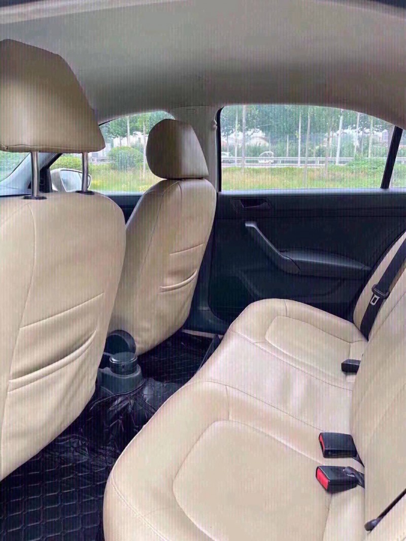 北京14年大众桑塔纳5