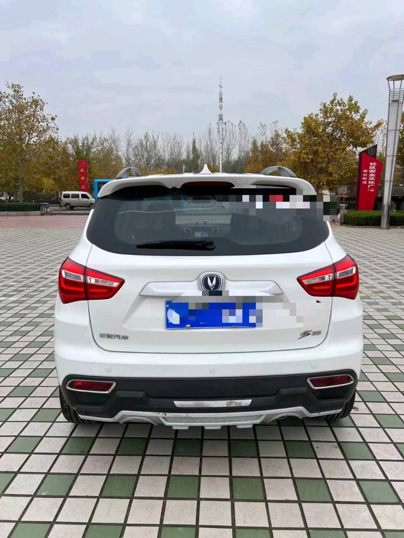 北京18年長安汽車CS9