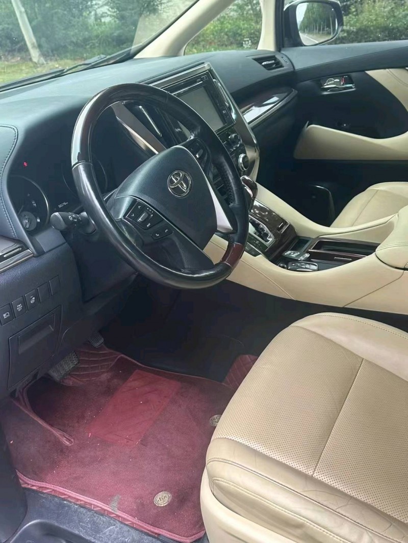 徐州18年丰田埃尔法6