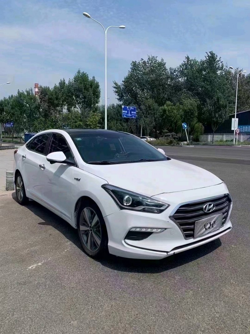 廊坊17年现代名图3