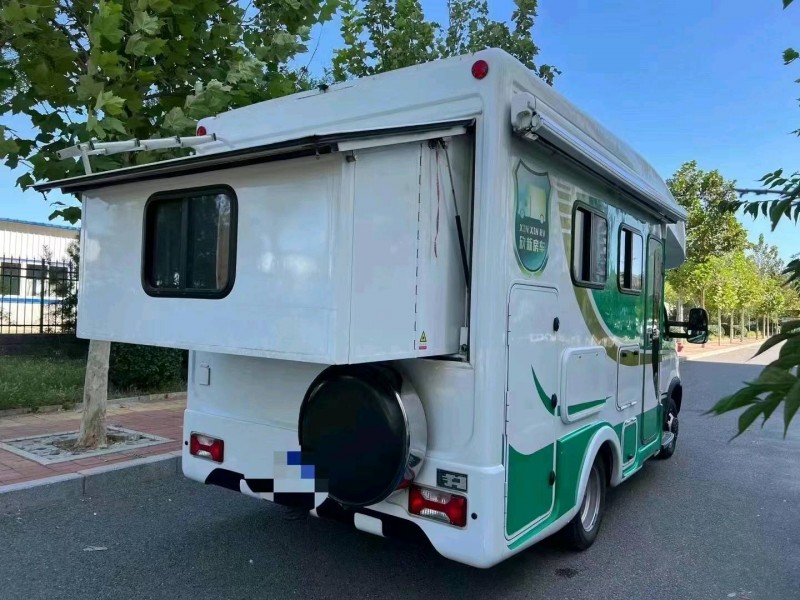 邯郸19年依维柯房车7