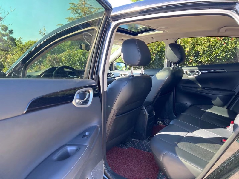 青岛19年日产轩逸6