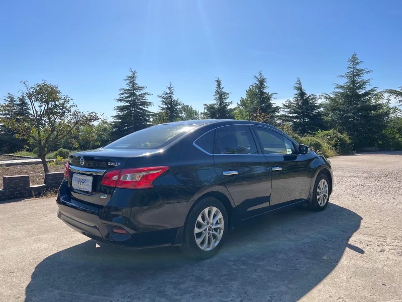 青岛19年日产轩逸9