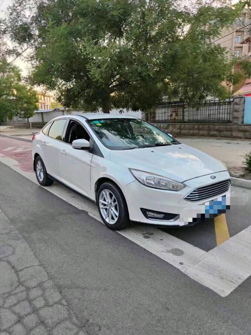 北京16年福特福克斯2