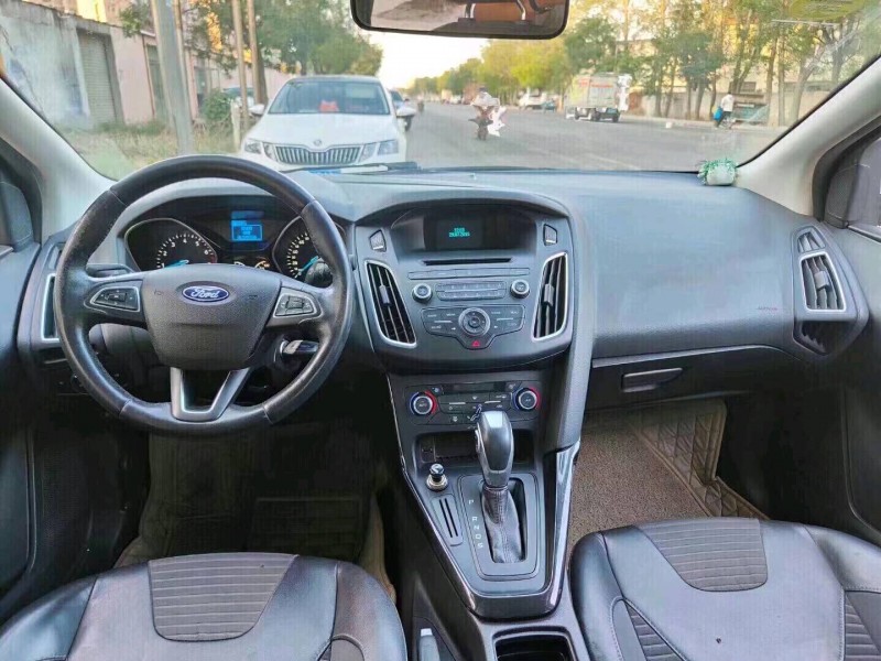 北京16年福特福克斯6