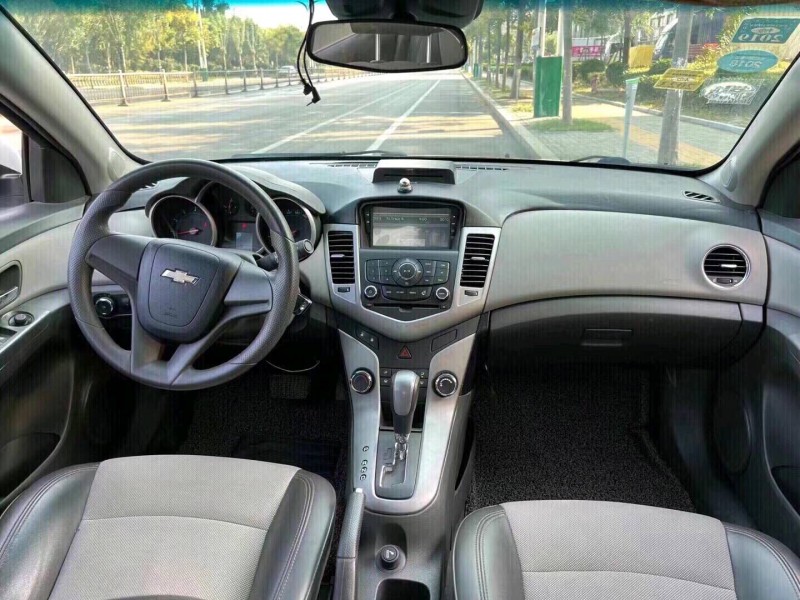 北京13年雪佛兰科鲁兹6