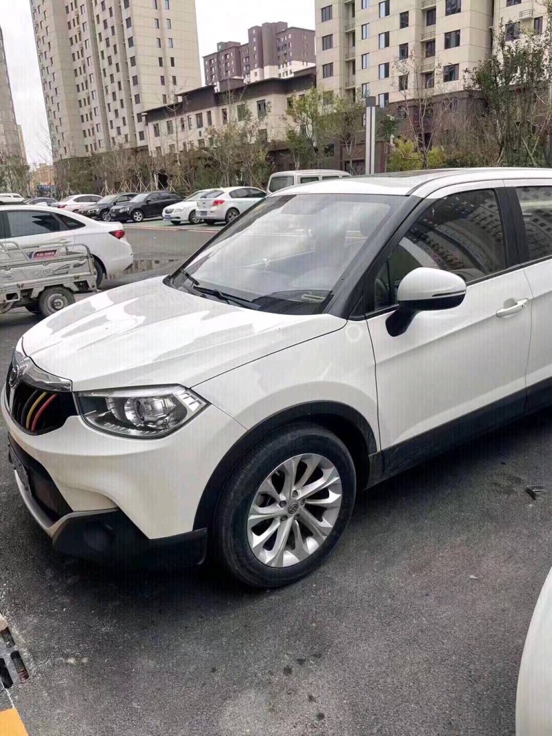 北京17年中华V32