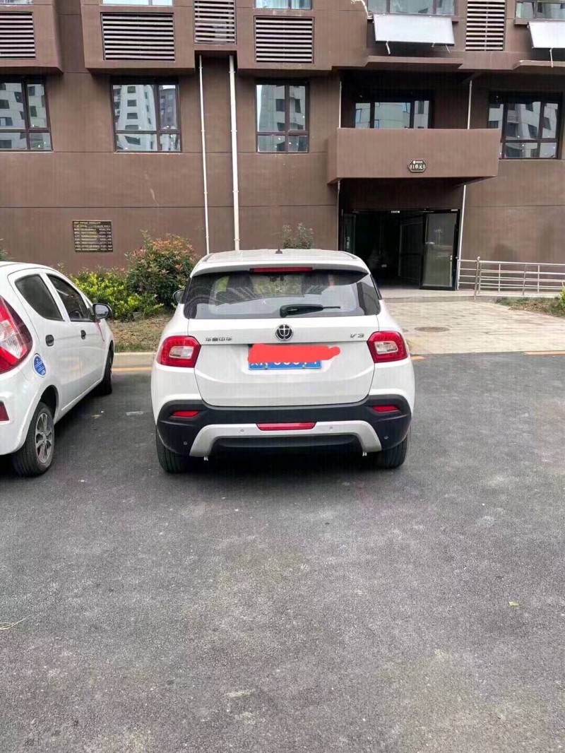 北京17年中华V37