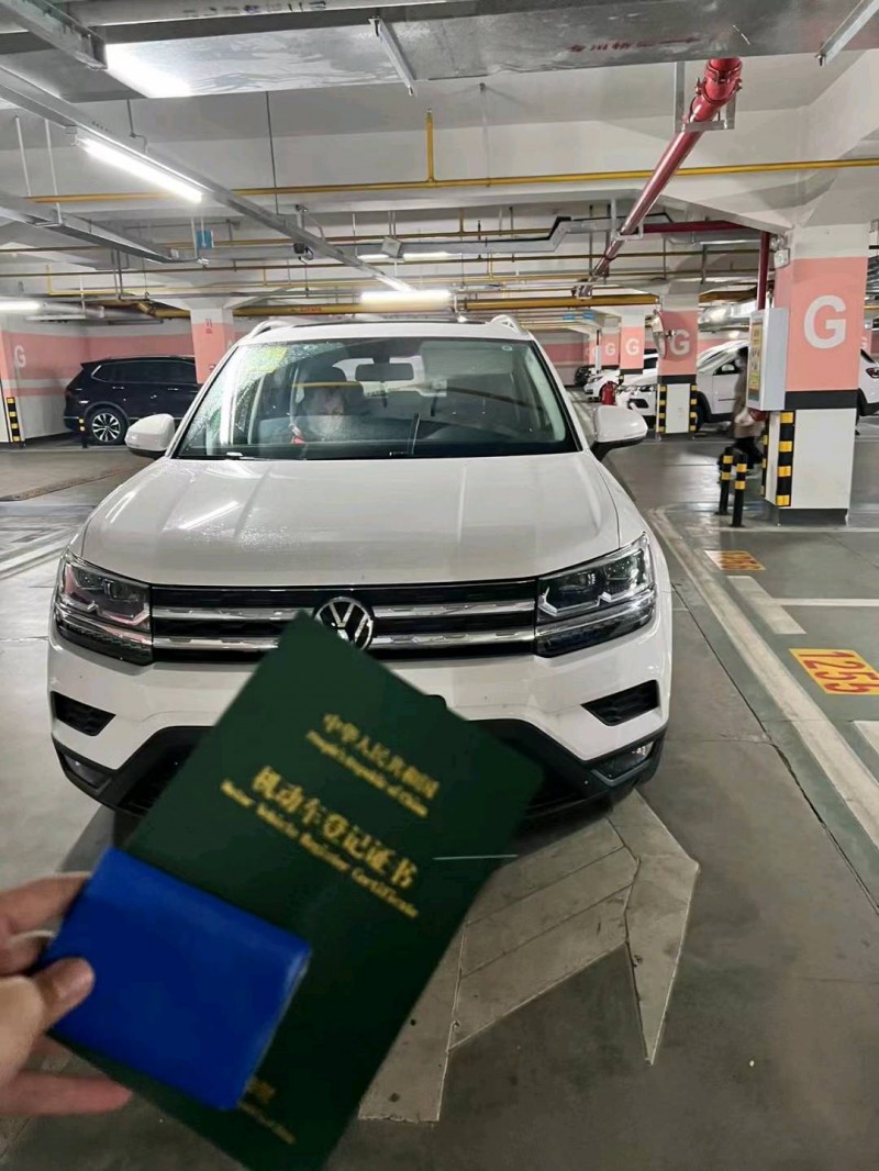 济宁22年大众途岳1