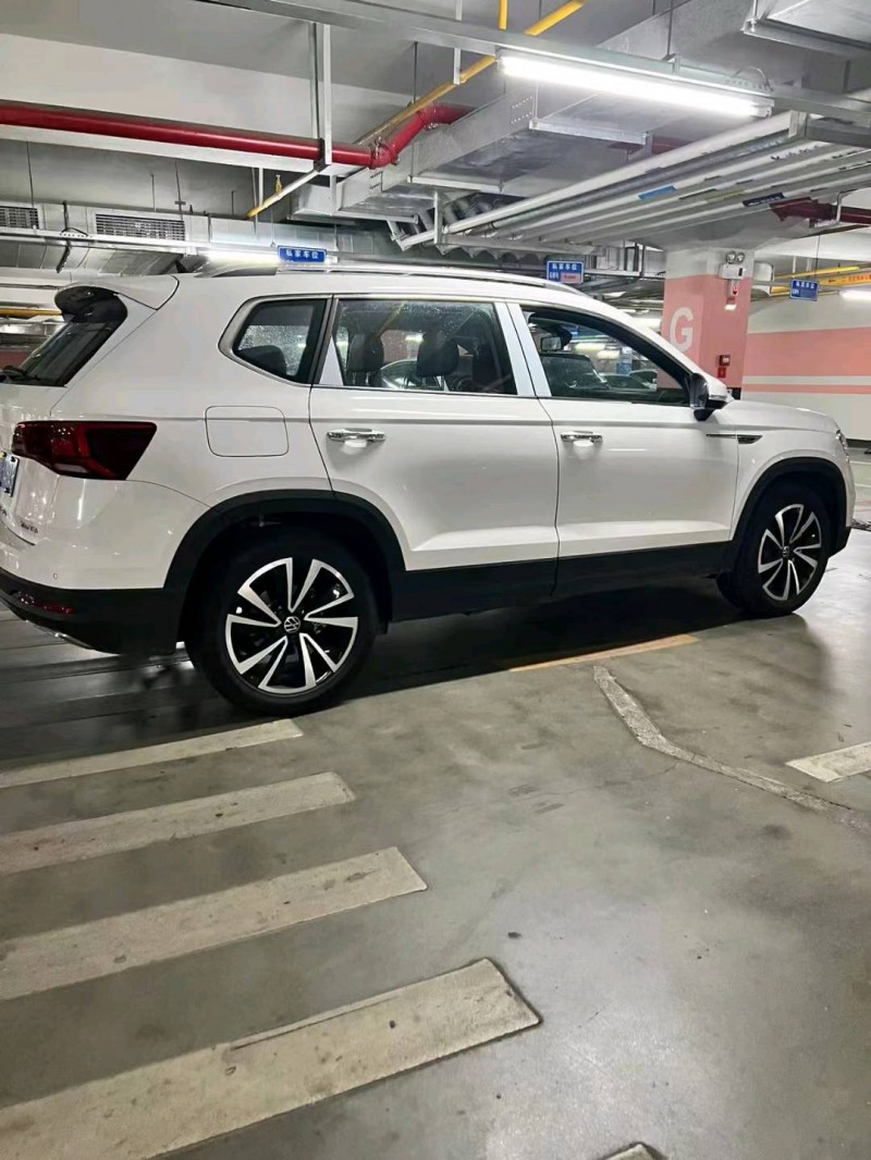 济宁22年大众途岳7