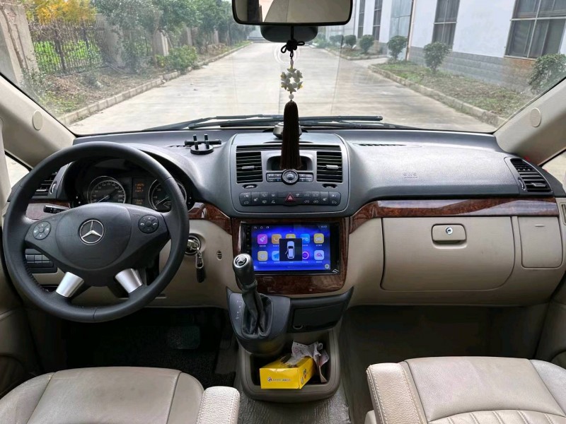 盐城13年奔驰唯雅诺4