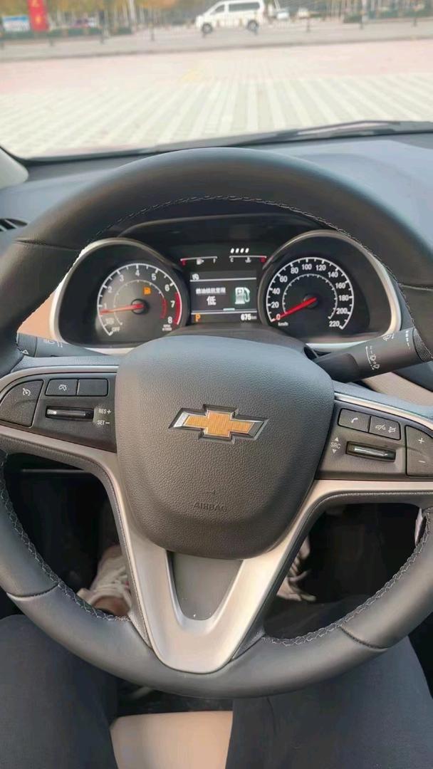 北京22年雪佛兰科鲁泽5